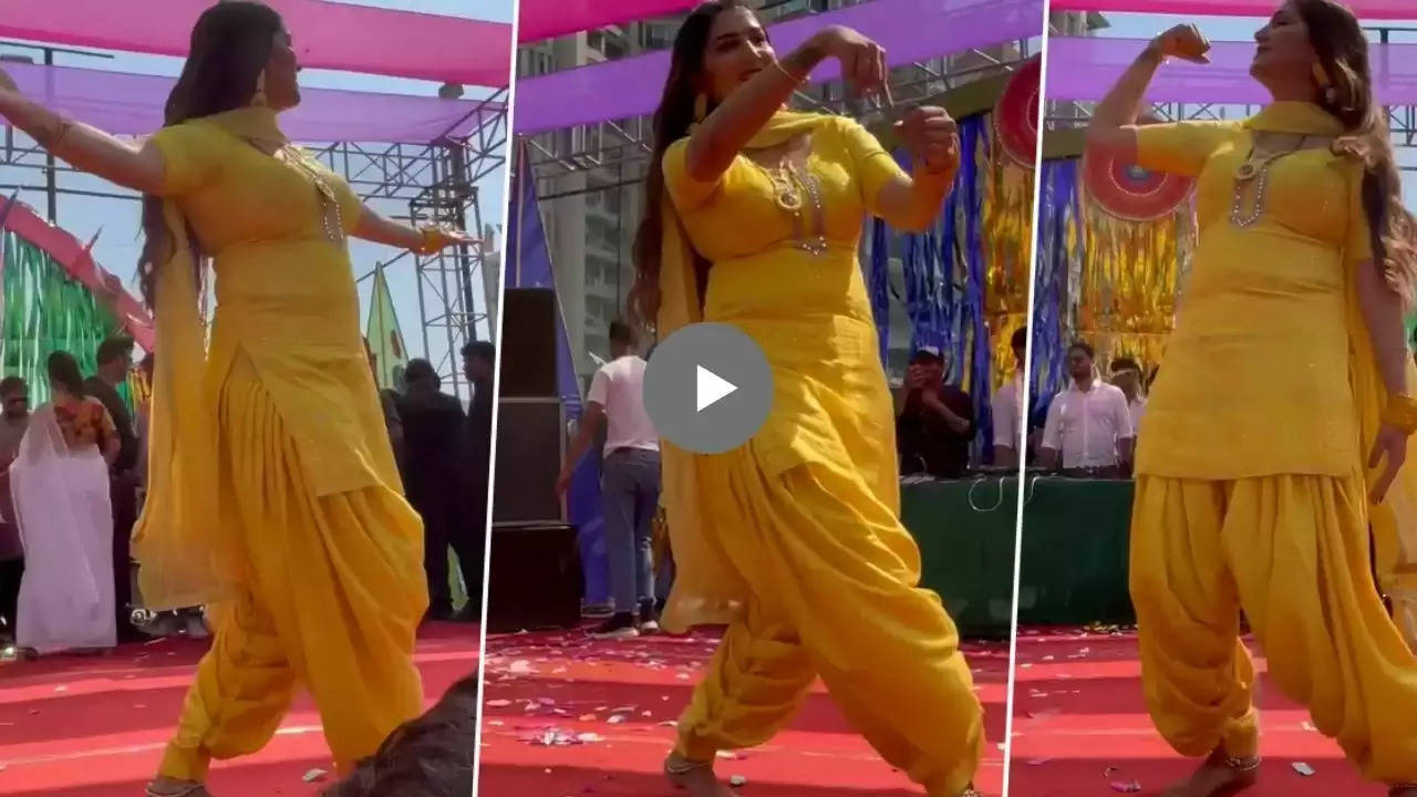 Sapna Choudhary Bold Dance: सपना चौधरी ने पर्पल कलर के लहंगे में हिलाई कमर, वीडियो देख हिल गया पूरा इंटरनेट